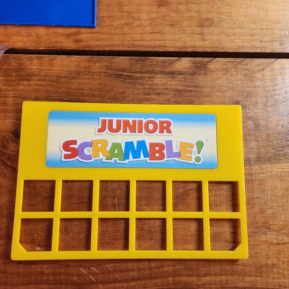2003 Scramble! The Game Perfection Complete/Working in Great Condition Pre-owned - Picture 7 of 9